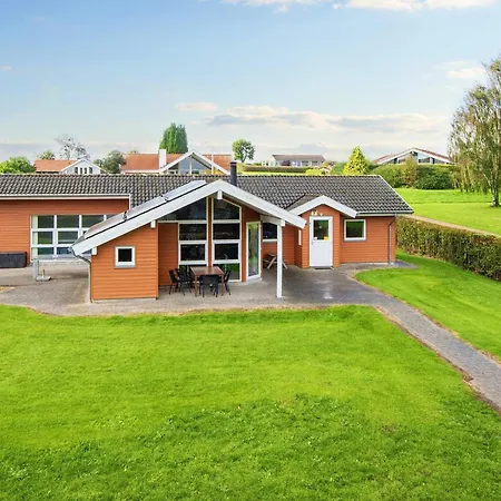 Holiday home Kirsebaervaenget Iii *