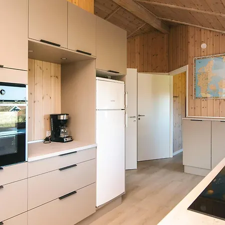 Kirsebaervaenget Iii Holiday home Hejls